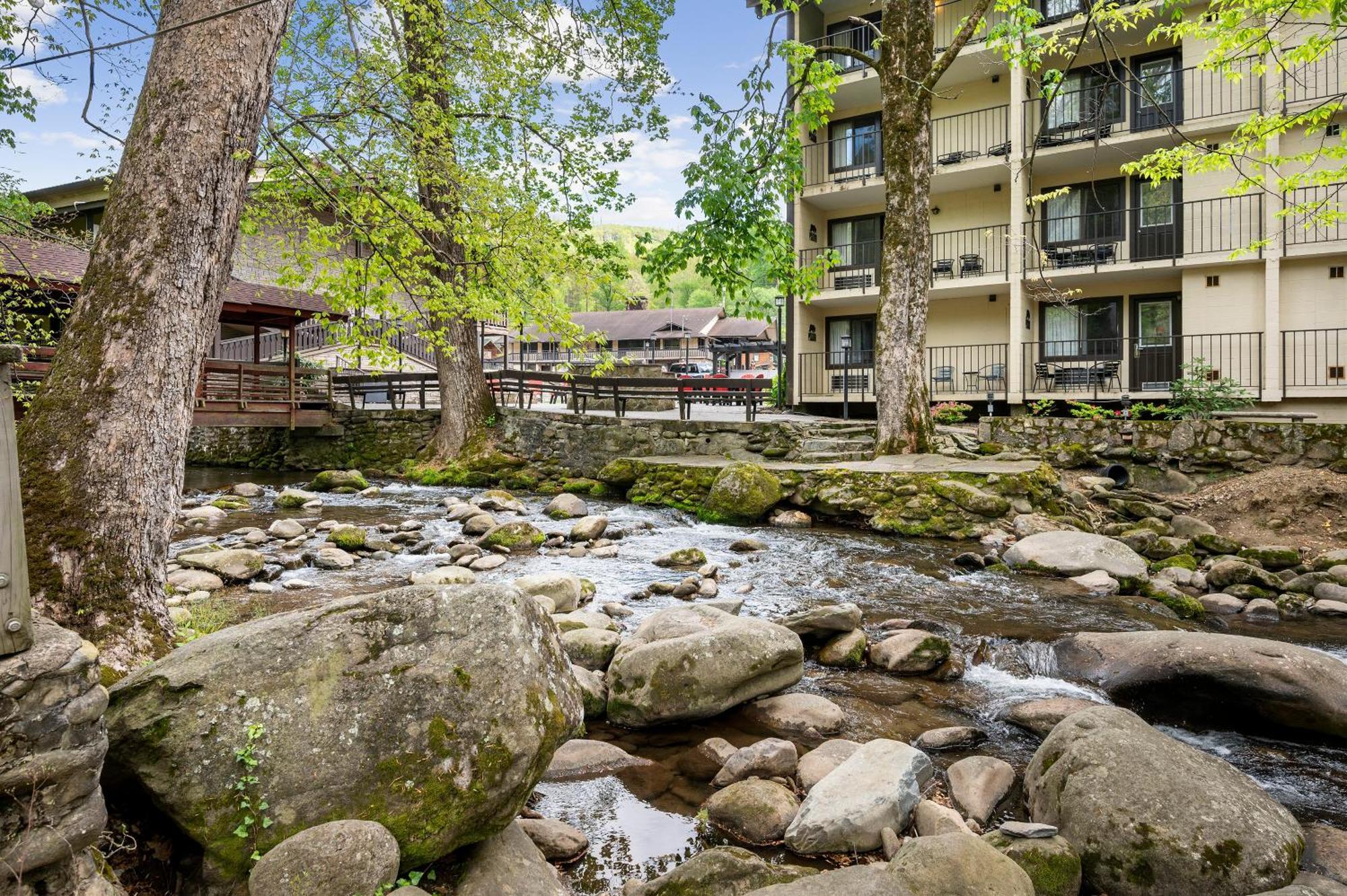 Carr'S Northside Hotel And Cottages Gatlinburg Buitenkant foto